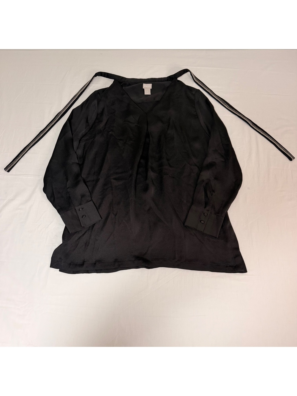 Chico's Black V-Neck Long Sleeve Blouse Size 2